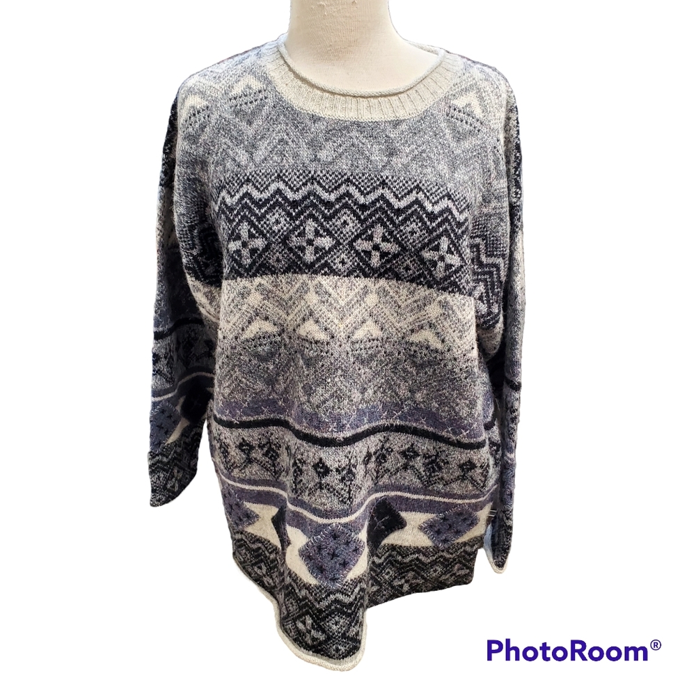 NORTHERN ISLES 100% WOOL HAND EMBROIDERED BEADED SWEATSHIRT SIZE EXTRA LARGE GUC